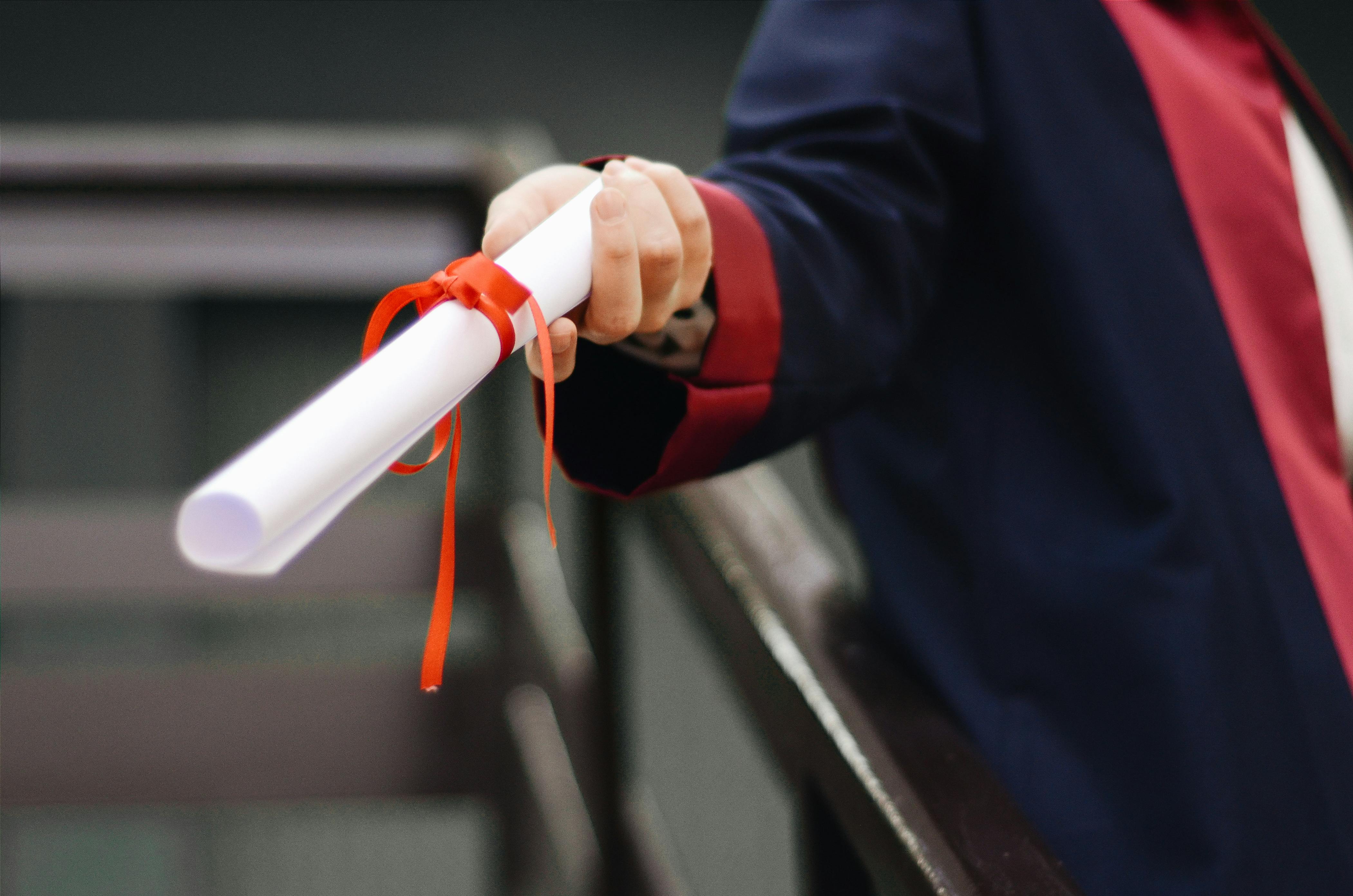 Diplôme et expérience en socio-esthétique